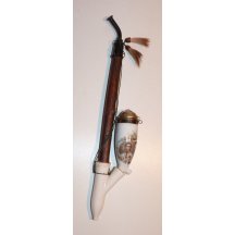 Fajka s portrétem Franz Josefa , císařská koruna a zemské erby