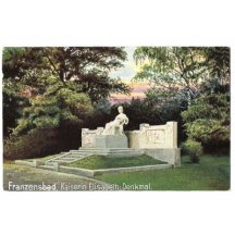 Barevná fotografie z Franzensbadu, socha Elisabeth