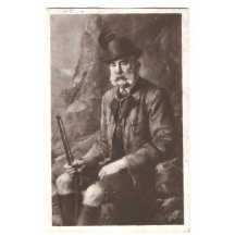 Drawn variant of Franz Joseph , he is resting after the hunt (2) dark version