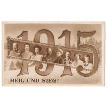 Skupinové foto s manželkami a dětmi- rok 1915