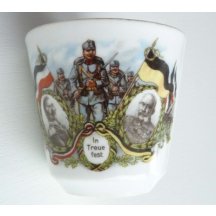 Začátek I.světové války - portrét FJI a WI / vojáci v boji , vlajky států