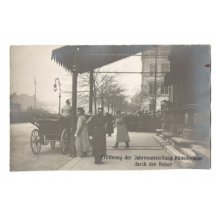 Arriving by coach to Franz Josef