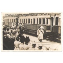 Císař na vídeňském nádraží