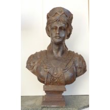 Busta císařovny Elisabeth - litina / 60 cm - 65 kg