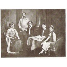 Franz Ferdinand d´Este with family in Konopiste