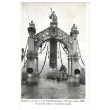 Ceremonial gate at National Theatre , Prague