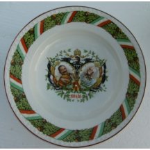 Dva stejné talíře