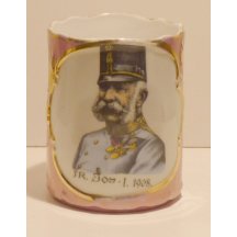 Malovaný portrét Franz Josefa na fialovém hrnečku, r. 1908