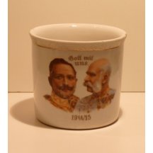Hrníček s Wilhelmem a Franz Josefem