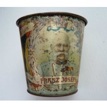 Kovový hrníček - portrét Františka Josefa a orli