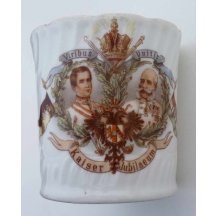 Hrníček s dvojportétem FJI - mladý a starý