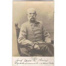 Sedící Franz Josef 