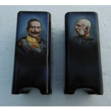 Dvě vázy - FJI a WII