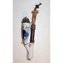 Fajfka s portréty evropských mocnářů