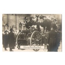 The coffin is placed and the procession begins