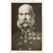 František Josef s řády