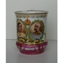 Hrníček s dvojportétem císaře Františka josefa - starý a mladý