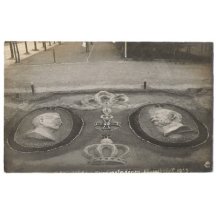 Portréty Wilhelma II. a císaře Franz Josefa I. na památníku