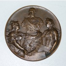 Hold Franz Josefovi a pohled na Vídeň